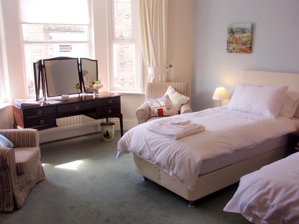 Bed and Breakfast Weston House Bampton  Номер фото
