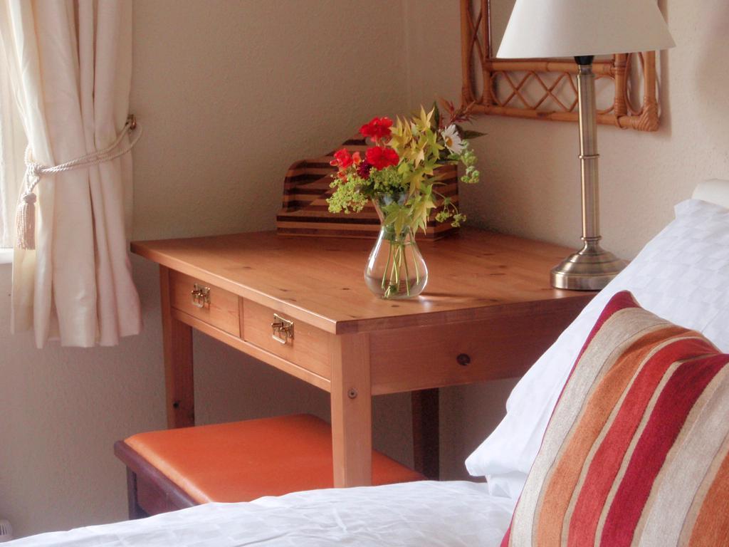 Bed and Breakfast Weston House Bampton  Номер фото